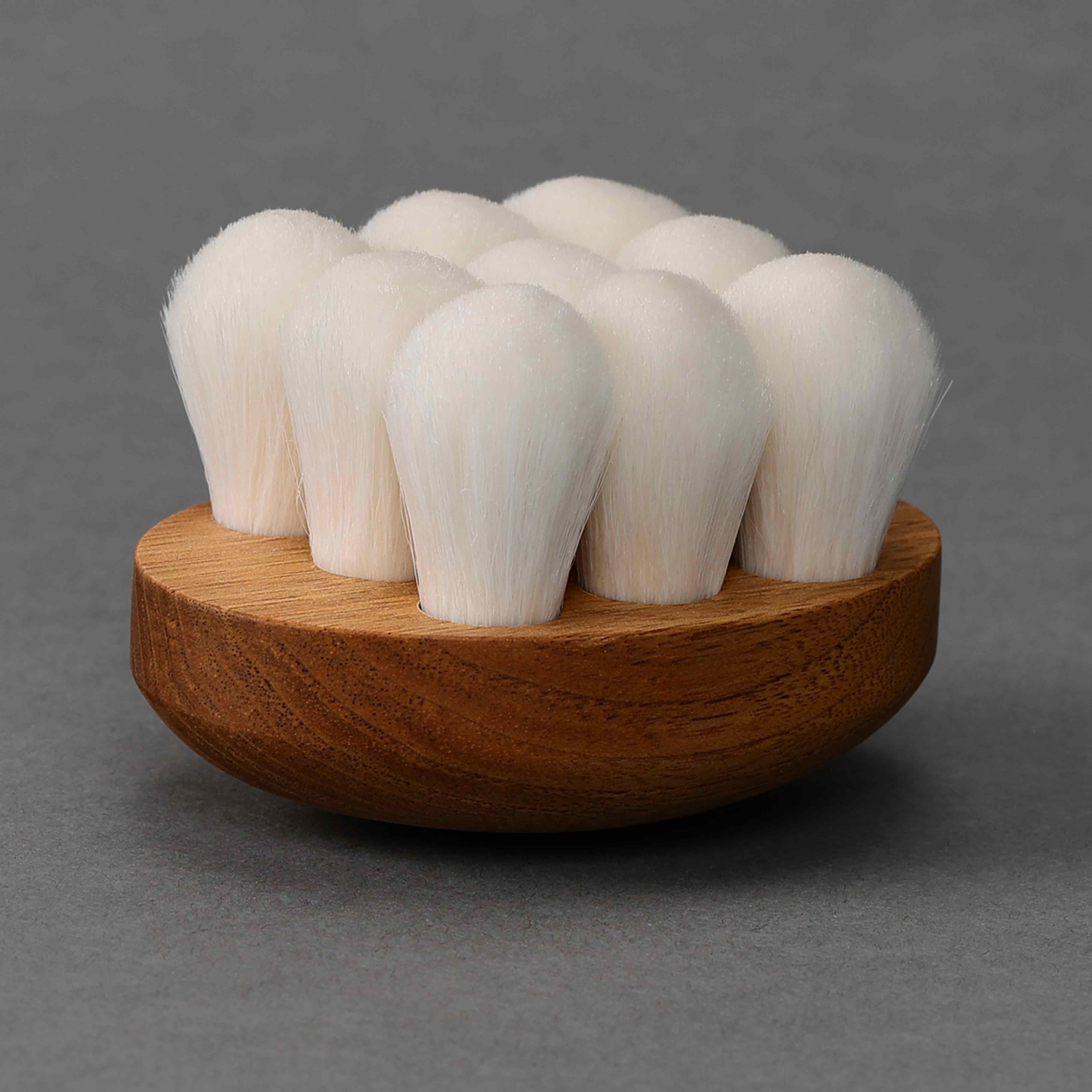 Silk Body Care Brush Silk HASEGAWA